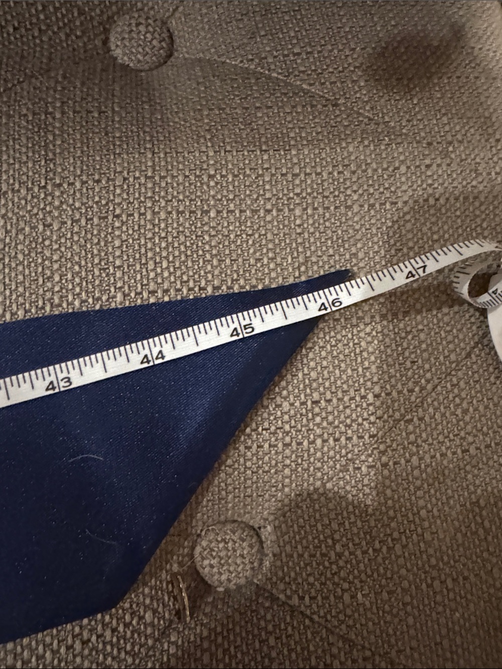 NEW Gucci 100% Silk Twillie Scarf Tie - Picture 6 of 8